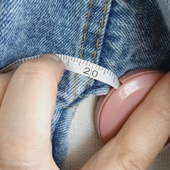 DAVI & DANI Pearl Accent Jean Jacket Cropped Denim Retro Madonna Vibes 80s Babe - Picture 7 of 14